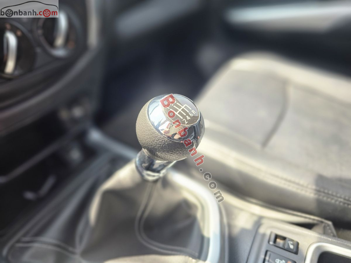 Bán ô tô Nissan Terra S 2.5 MT 2WD - 2019 - xe cũ