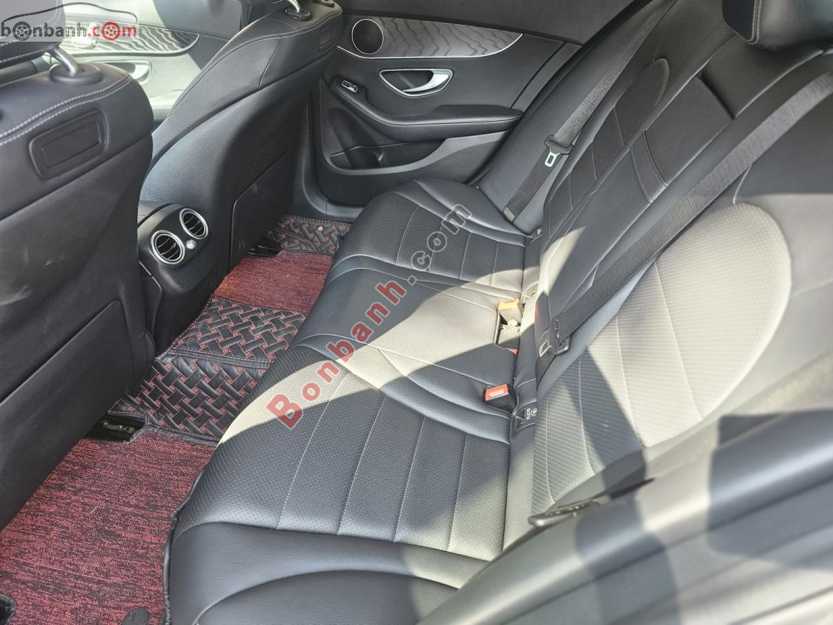 Bán ô tô Mercedes Benz C class C200 - 2017 - xe cũ