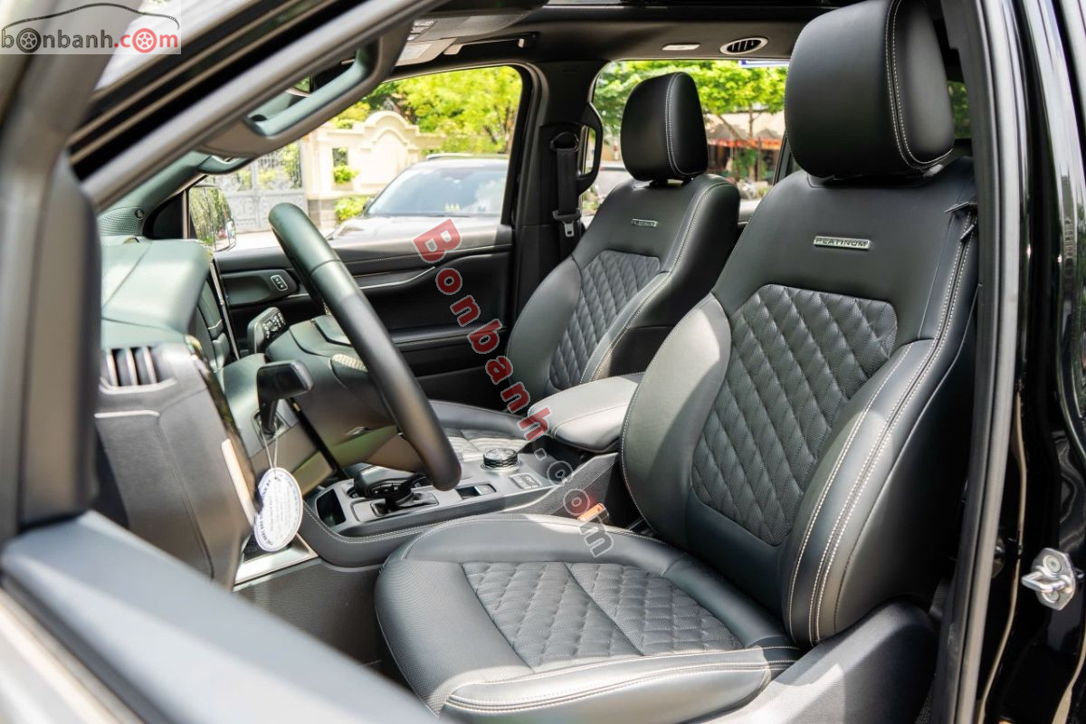 Bán ô tô Ford Everest Platinum 2.0L 4x4 AT - 2025 - xe cũ