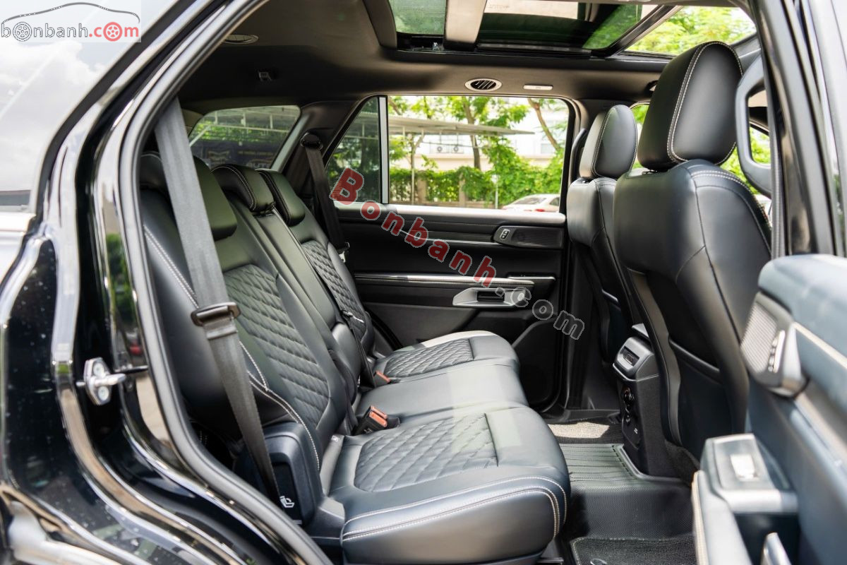 Bán ô tô Ford Everest Platinum 2.0L 4x4 AT - 2025 - xe cũ