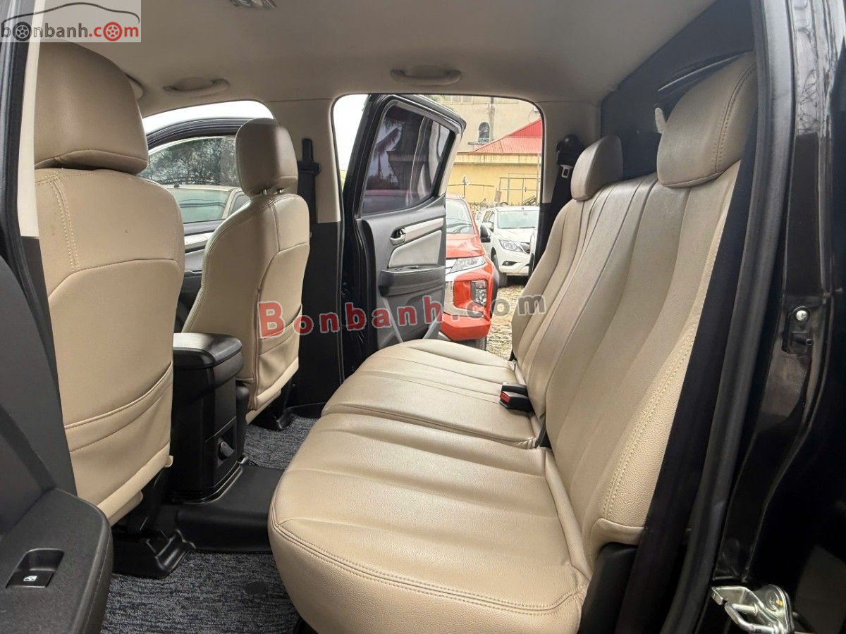 Bán ô tô Chevrolet Colorado LTZ 2.8L 4x4 MT - 2017 - xe cũ