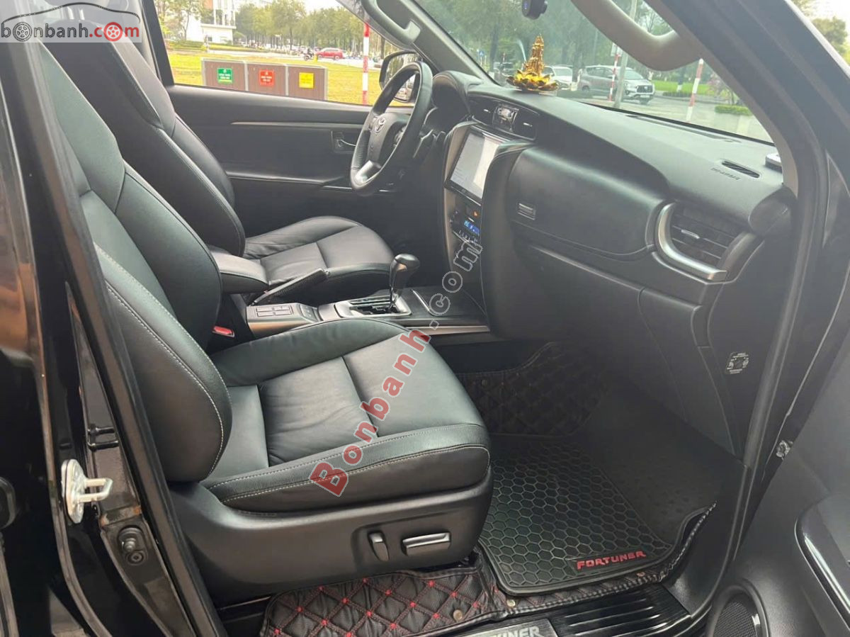 Bán ô tô Toyota Fortuner 2.8V 4x4 AT - 2021 - xe cũ