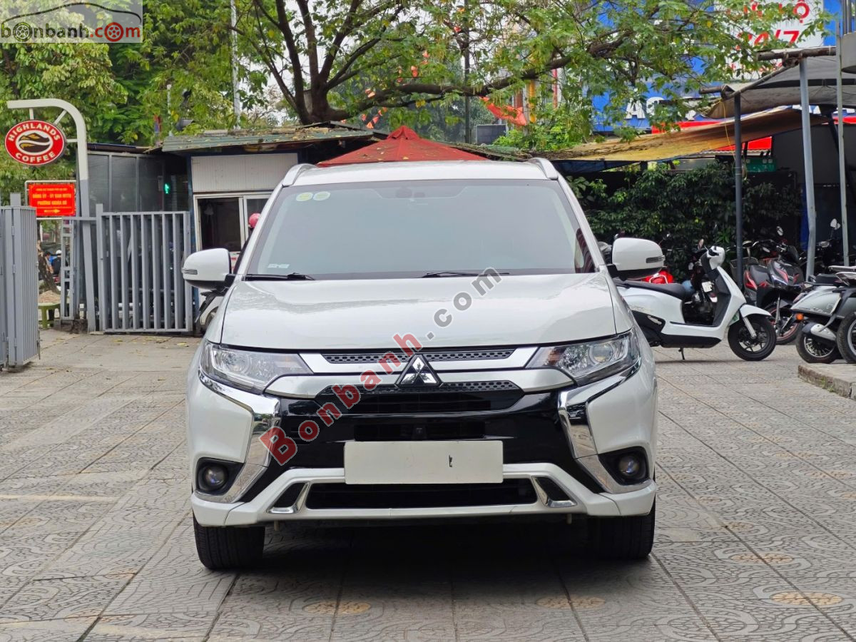 Bán ô tô Mitsubishi Outlander 2.0 CVT - 2023 - xe cũ