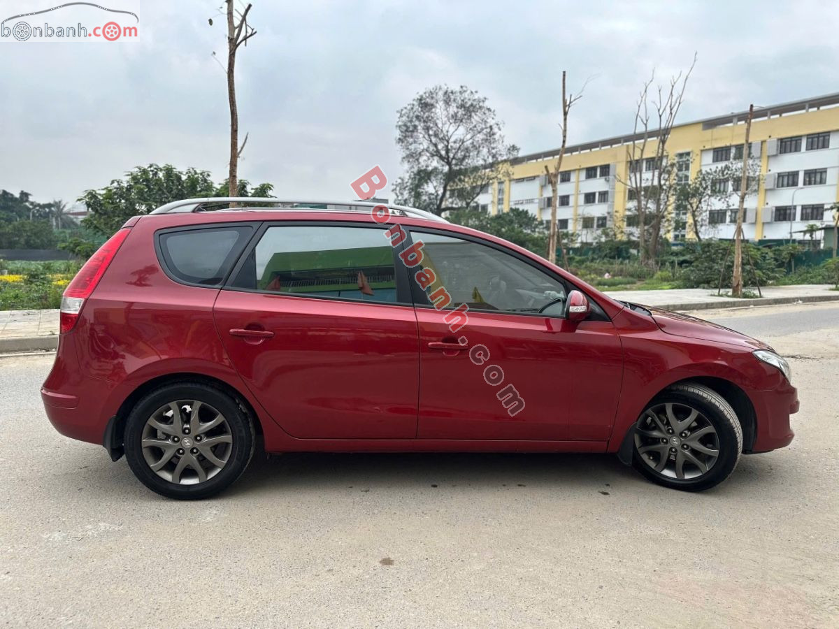 Bán ô tô Hyundai i30 CW 1.6 AT - 2011 - xe cũ