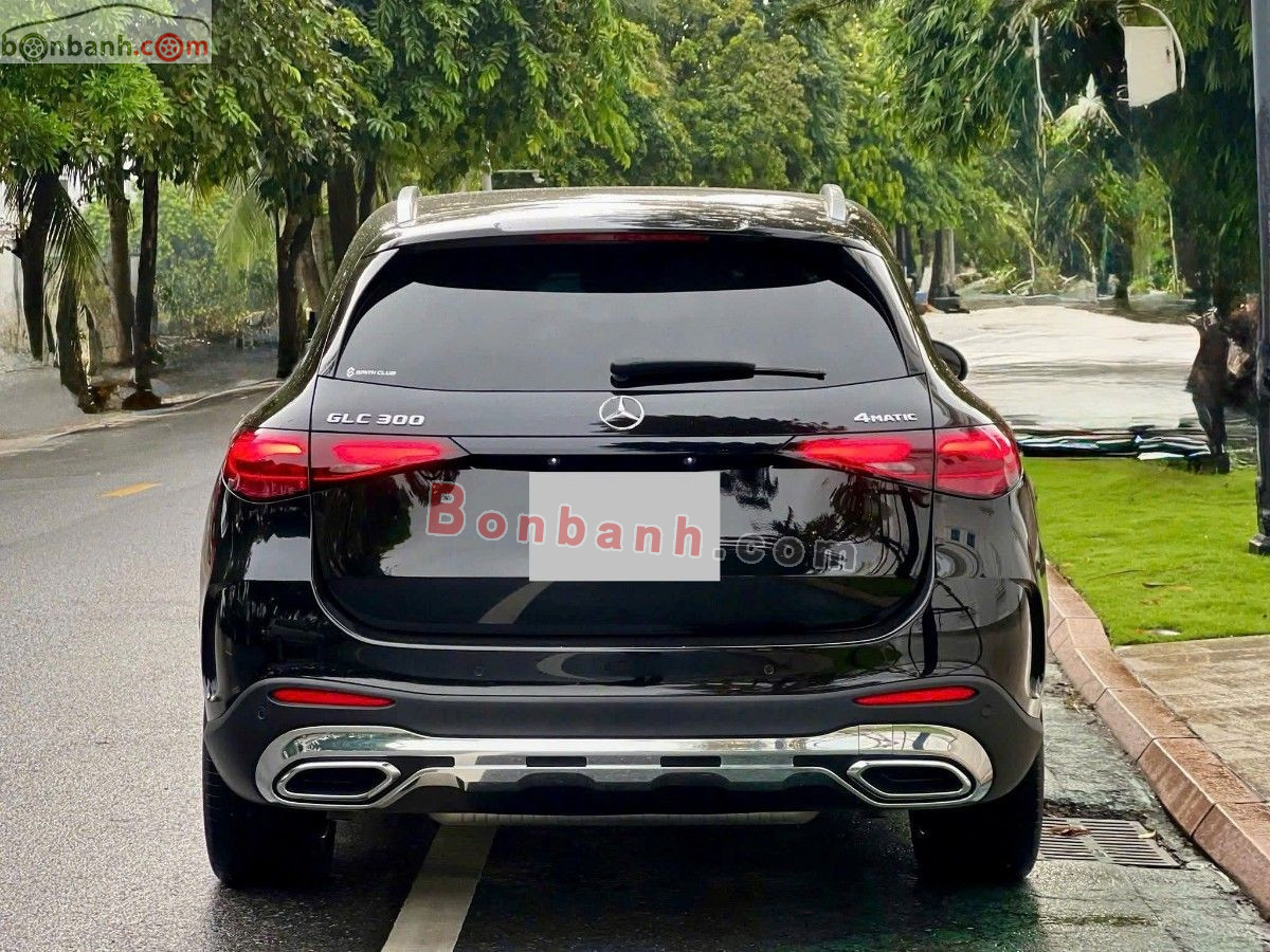 Bán ô tô Mercedes Benz GLC 300 4Matic - 2023 - xe cũ