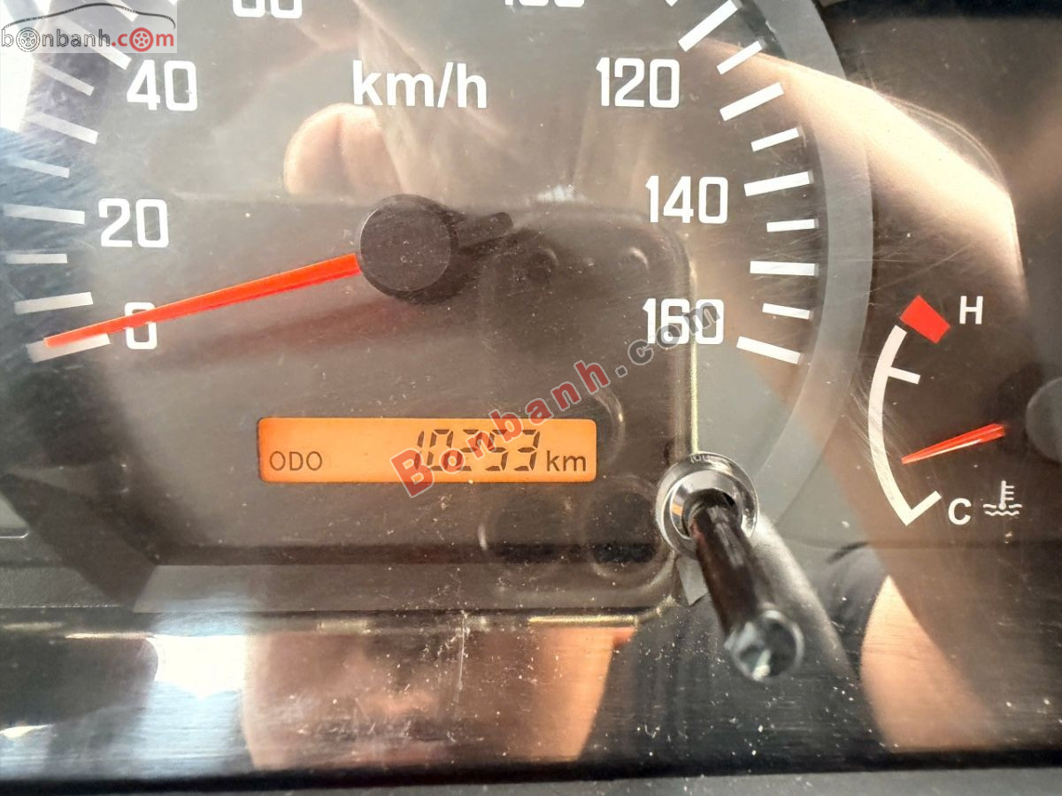 Bán ô tô Isuzu QKR QMR77HE4A Thùng Kín - 2024 - xe cũ