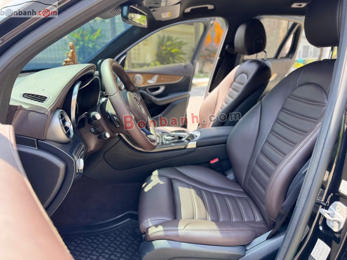 Bán ô tô Mercedes Benz GLC 250 4Matic - 2018 - xe cũ