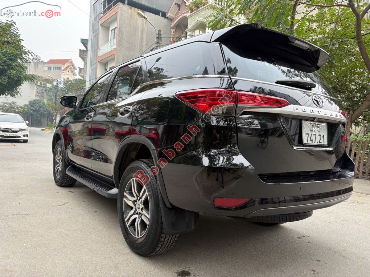 Bán ô tô Toyota Fortuner 2.4G 4x2 MT - 2017 - xe cũ