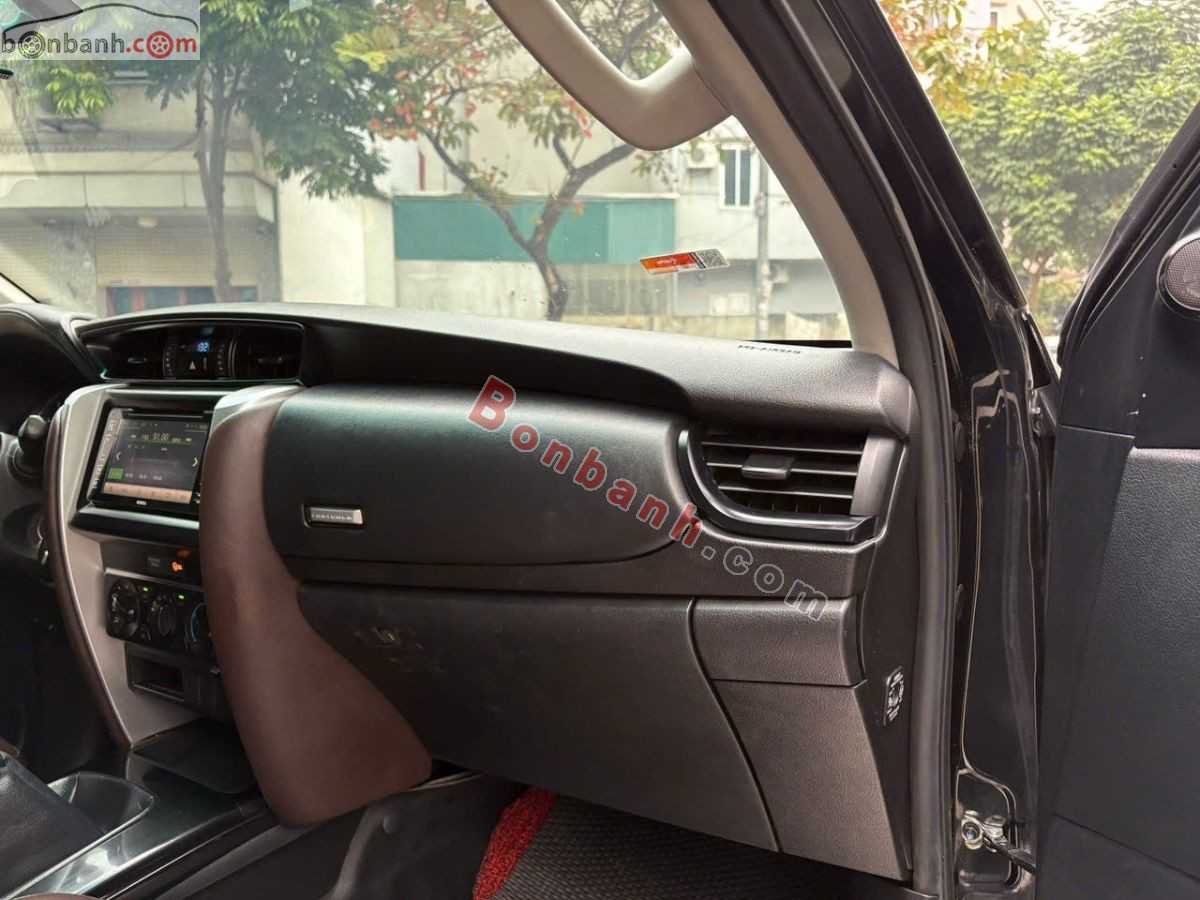 Bán ô tô Toyota Fortuner 2.4G 4x2 MT - 2017 - xe cũ