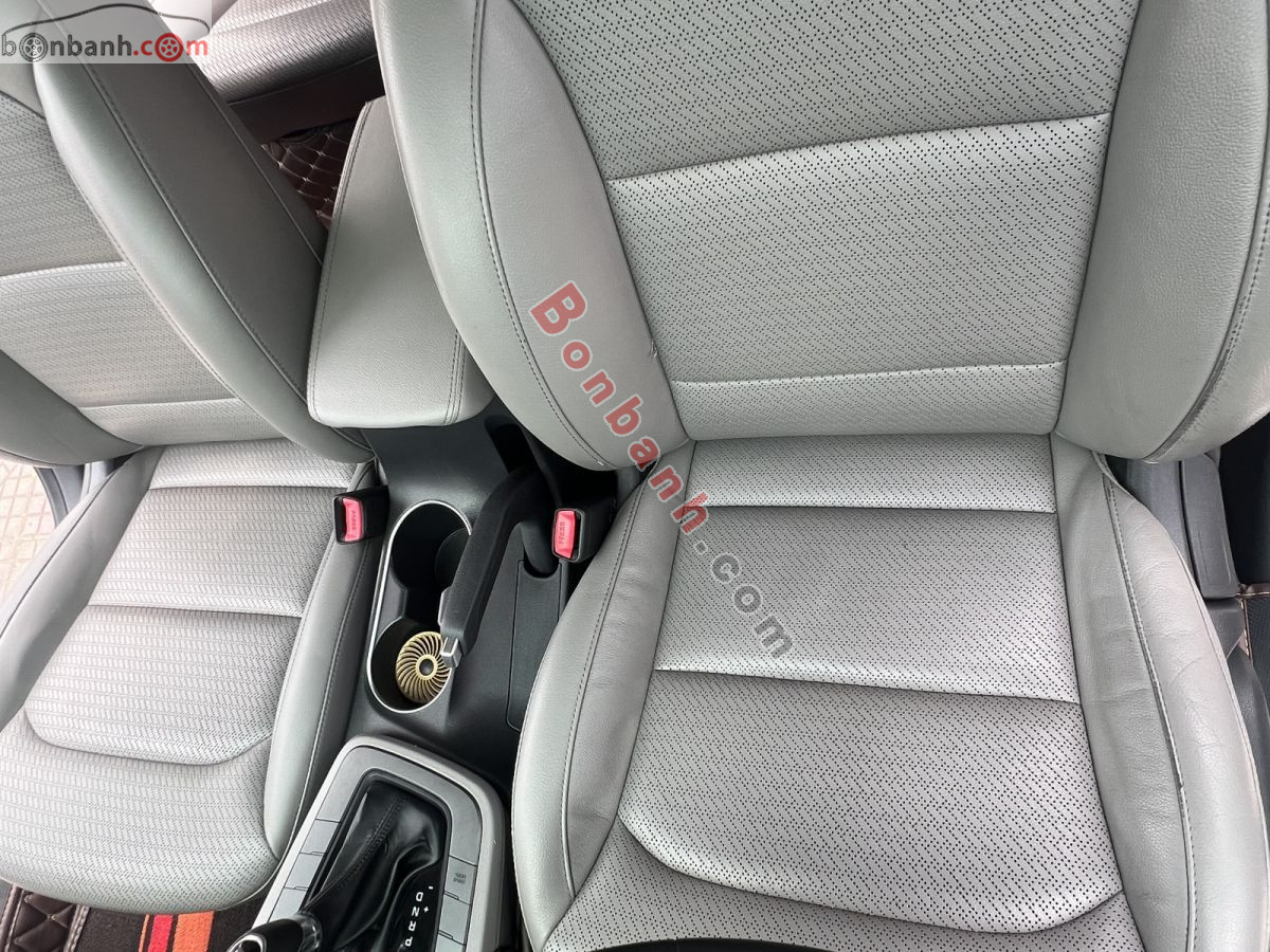 Bán ô tô Hyundai Elantra 1.6 AT - 2018 - xe cũ