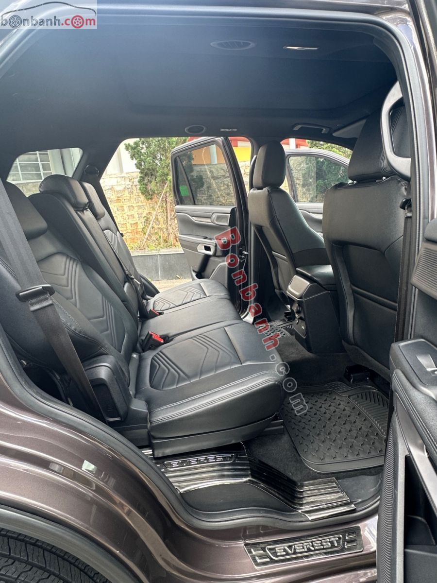 Bán ô tô Ford Everest Titanium Plus 2.0L 4x4 AT - 2022 - xe cũ