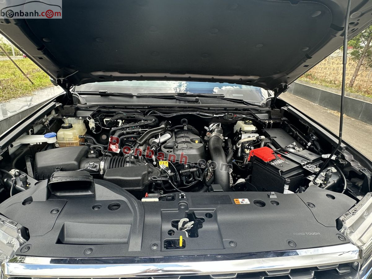 Bán ô tô Ford Everest Titanium Plus 2.0L 4x4 AT - 2022 - xe cũ