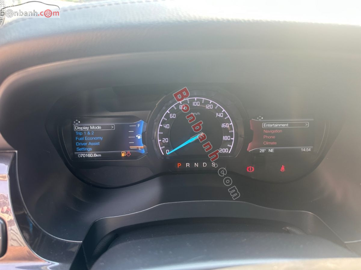 Bán ô tô Ford Everest Titanium 2.0L 4x2 AT - 2019 - xe cũ