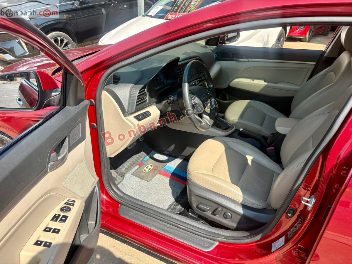 Bán ô tô Hyundai Elantra 2.0 AT - 2020 - xe cũ