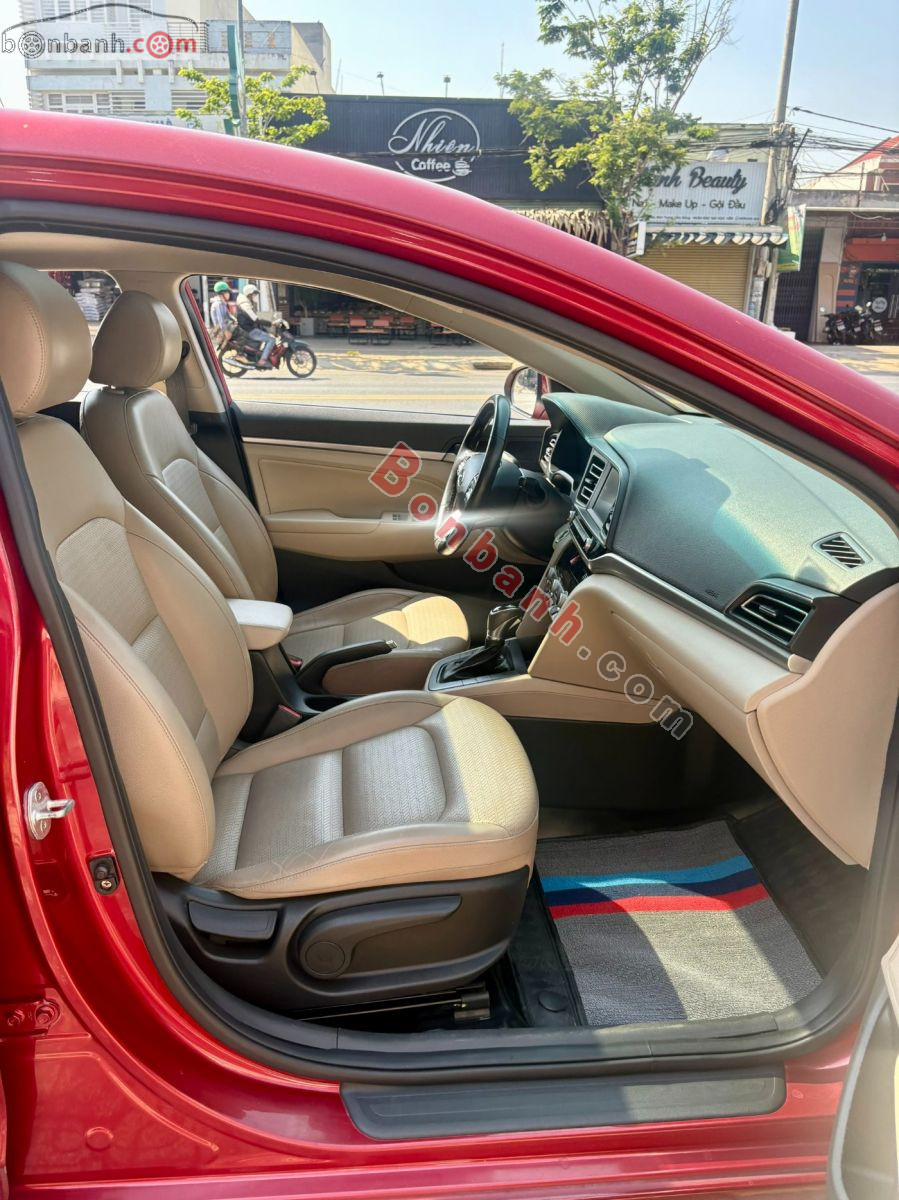 Bán ô tô Hyundai Elantra 2.0 AT - 2020 - xe cũ