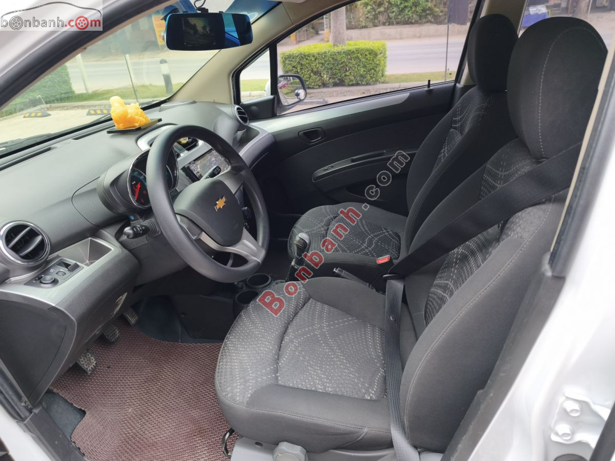 Bán ô tô Chevrolet Spark LT 1.2 MT - 2017 - xe cũ