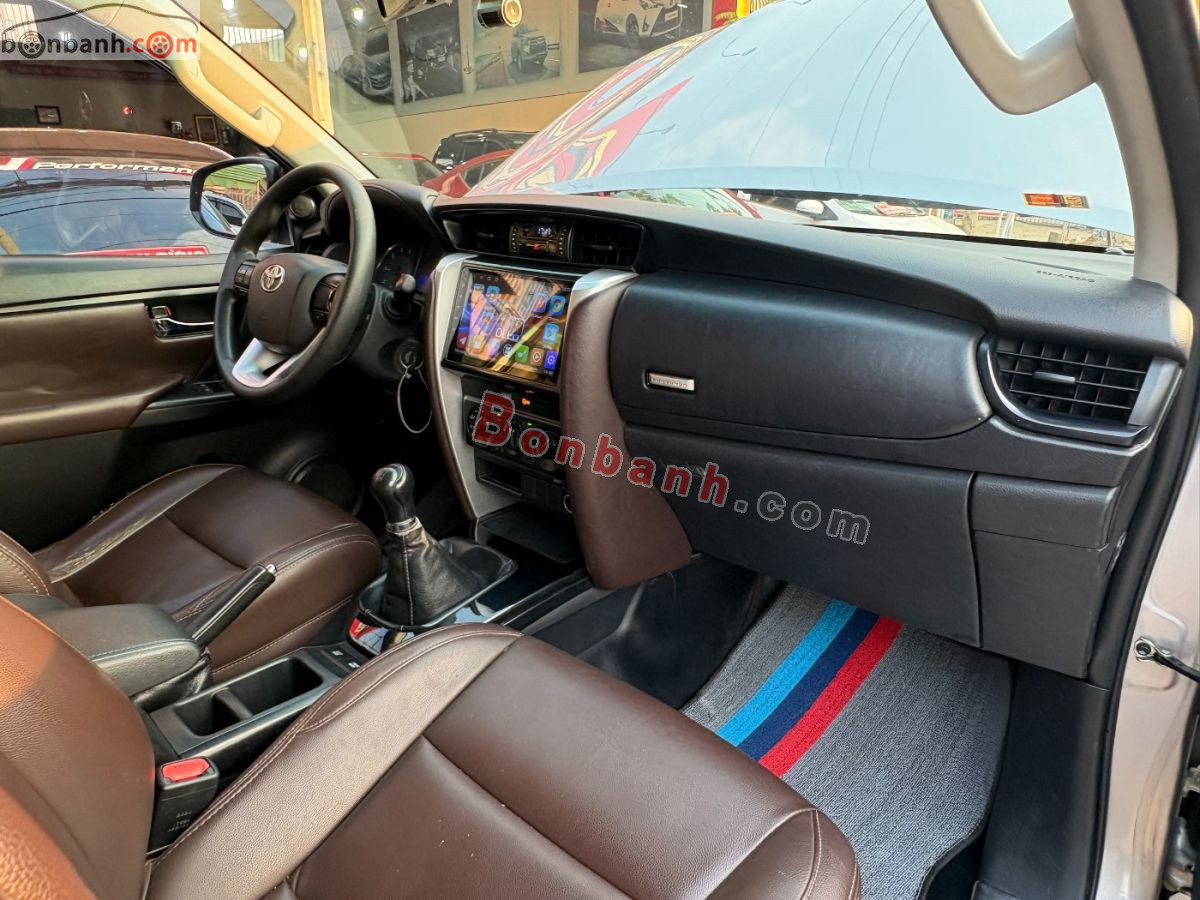 Bán ô tô Toyota Fortuner 2.4G 4x2 MT - 2017 - xe cũ