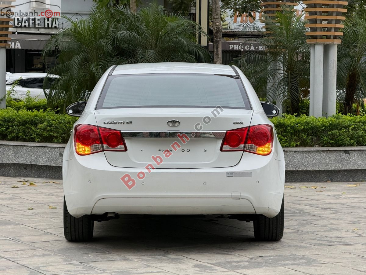 Bán ô tô Daewoo Lacetti CDX 1.8 AT - 2011 - xe cũ