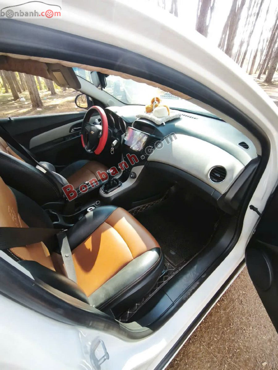 Bán ô tô Chevrolet Cruze LT 1.6 MT - 2016 - xe cũ