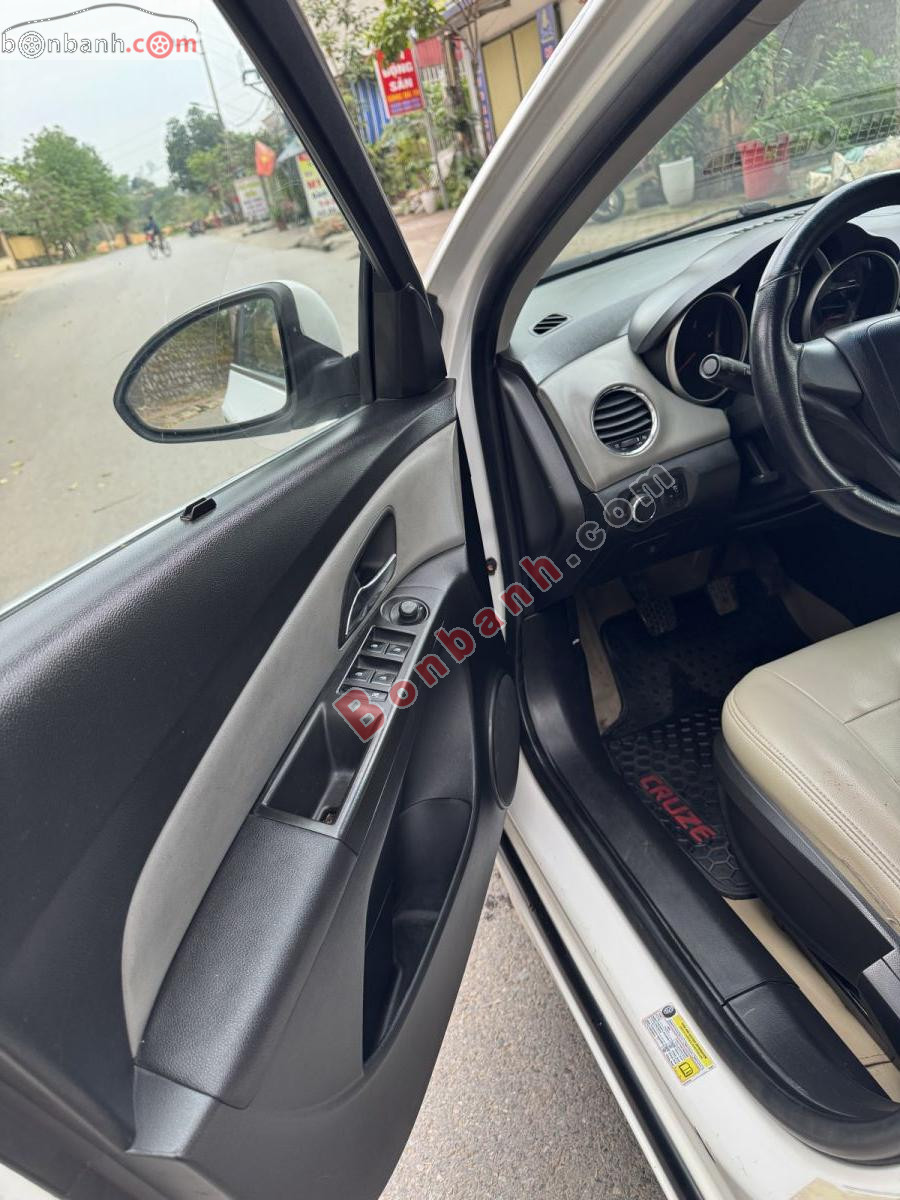 Bán ô tô Chevrolet Cruze LS 1.6 MT - 2012 - xe cũ