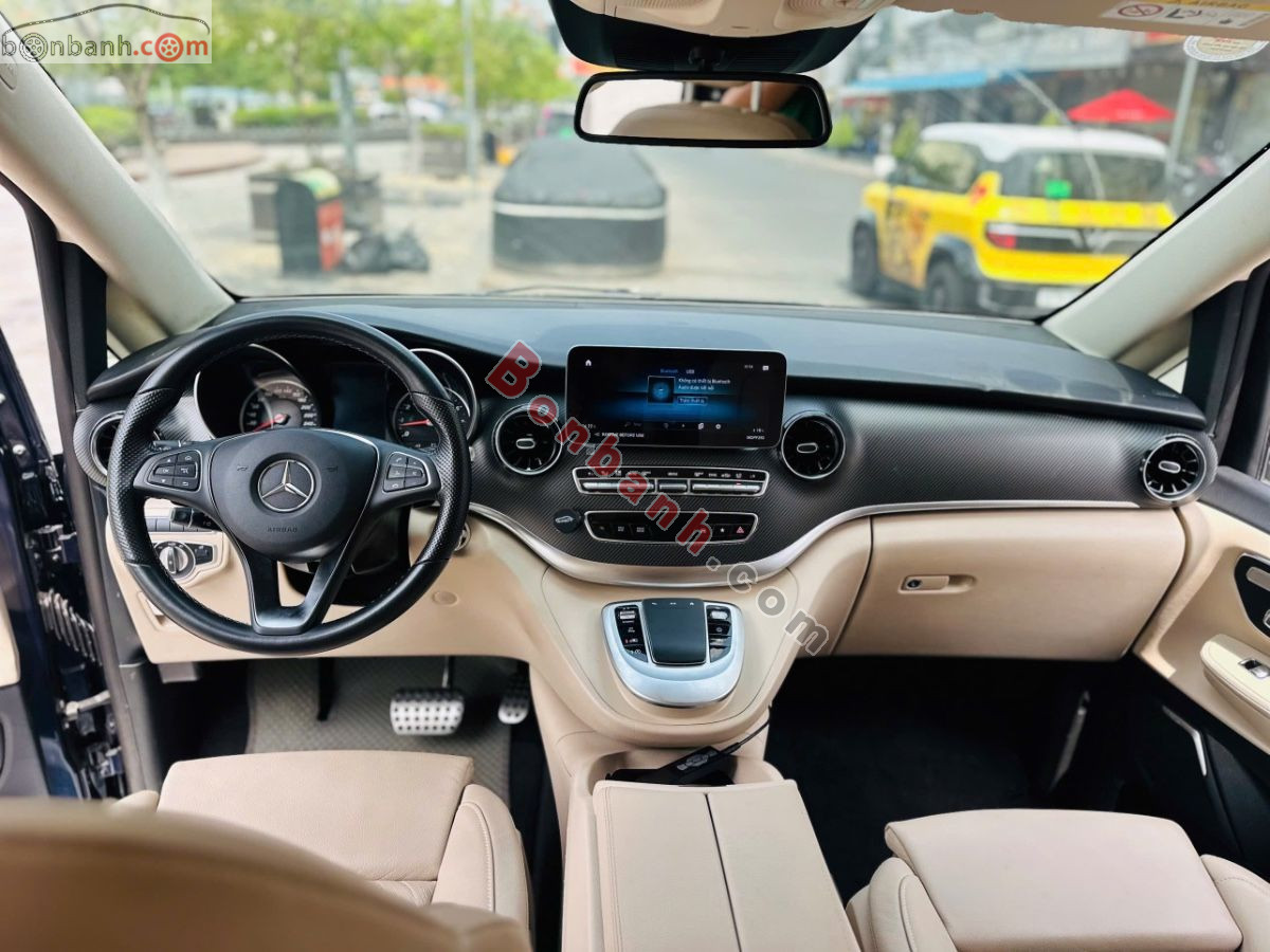 Bán ô tô Mercedes Benz V class V250 AMG - 2022 - xe cũ