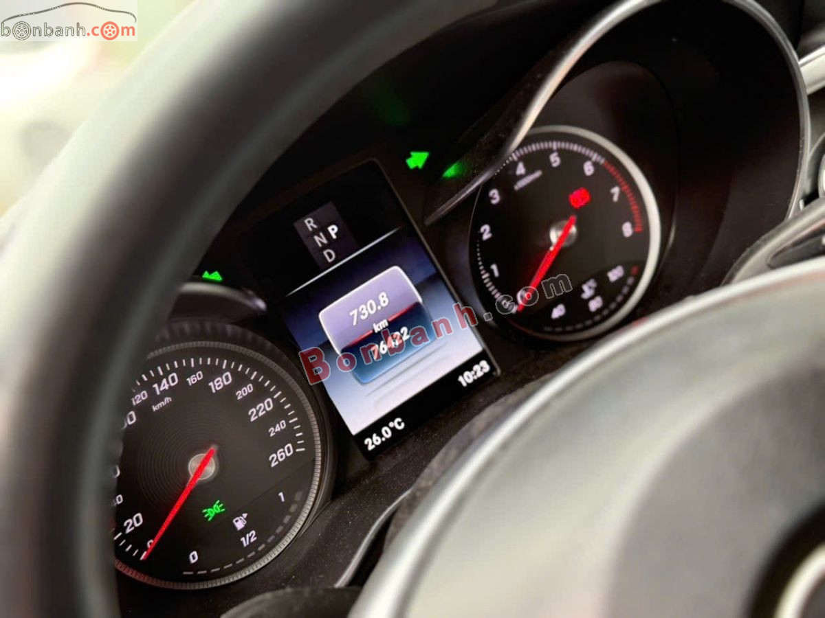 Bán ô tô Mercedes Benz C class C300 AMG - 2018 - xe cũ