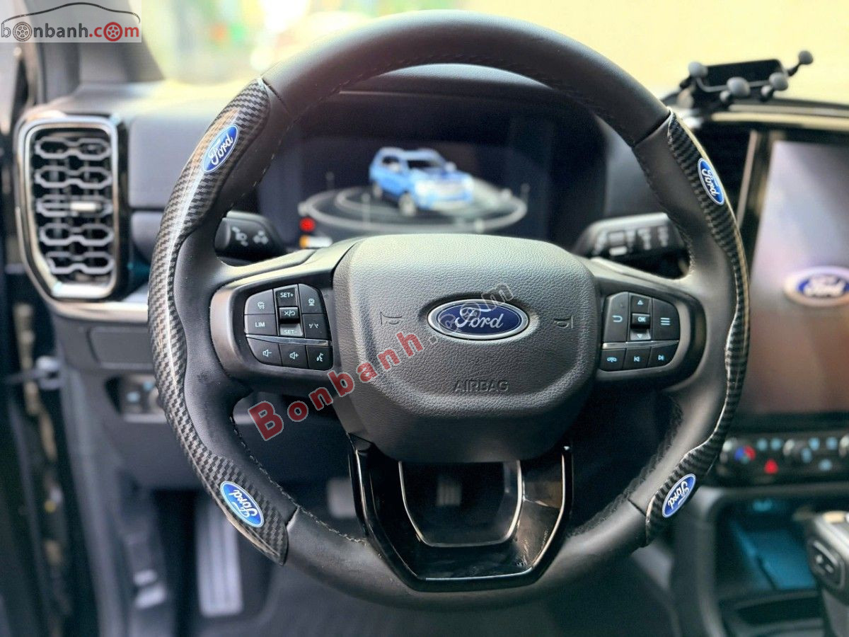 Bán ô tô Ford Everest Titanium 2.0L 4x2 AT - 2025 - xe cũ