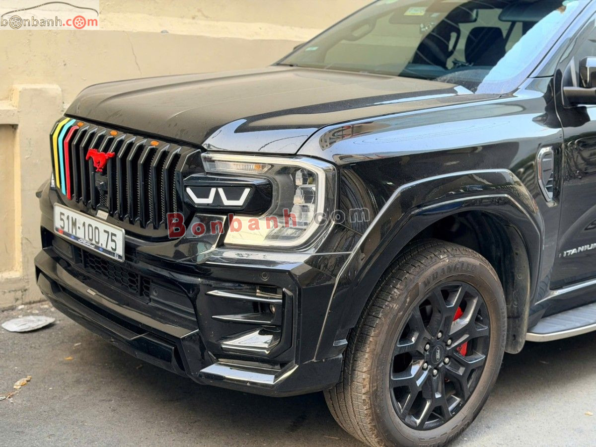 Bán ô tô Ford Everest Titanium 2.0L 4x2 AT - 2025 - xe cũ