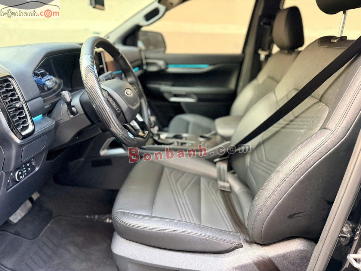 Bán ô tô Ford Everest Titanium 2.0L 4x2 AT - 2025 - xe cũ