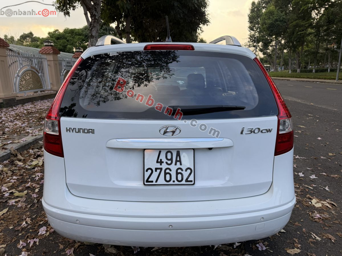 Bán ô tô Hyundai i30 CW 1.6 AT - 2011 - xe cũ