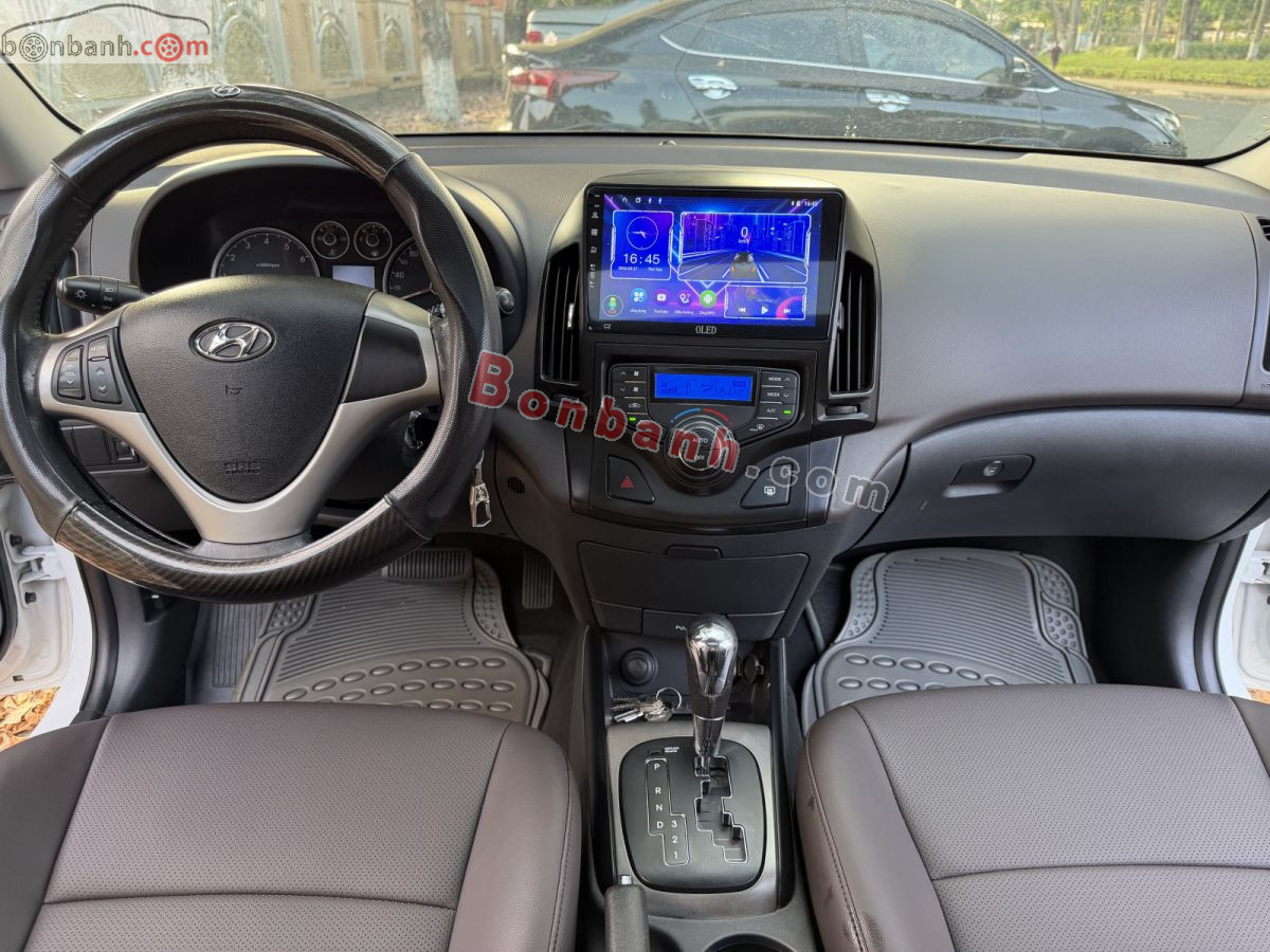 Bán ô tô Hyundai i30 CW 1.6 AT - 2011 - xe cũ