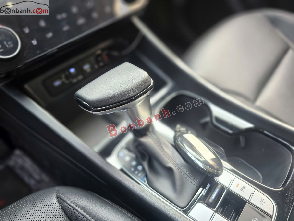 Bán ô tô Hyundai Tucson 2.0 AT Đặc biệt - 2025 - xe cũ