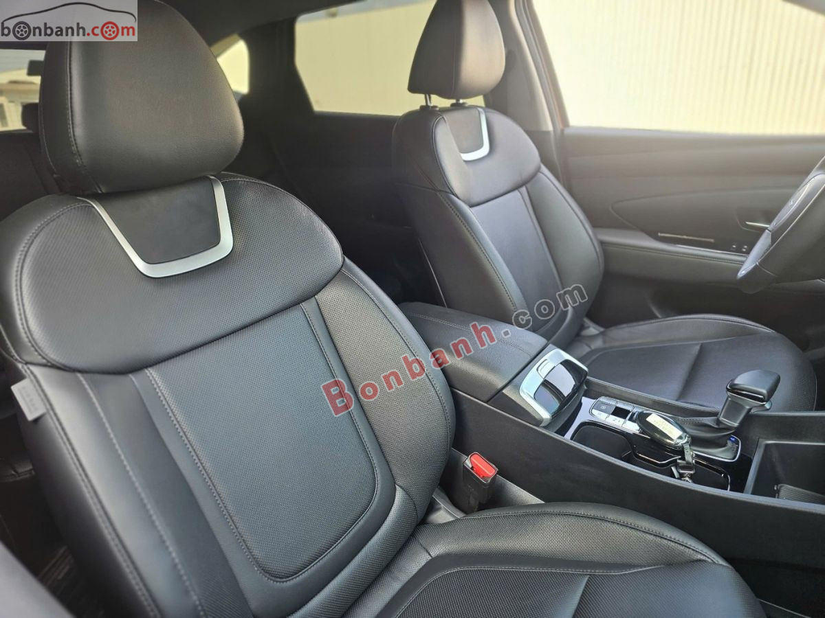 Bán ô tô Hyundai Tucson 2.0 AT Đặc biệt - 2025 - xe cũ