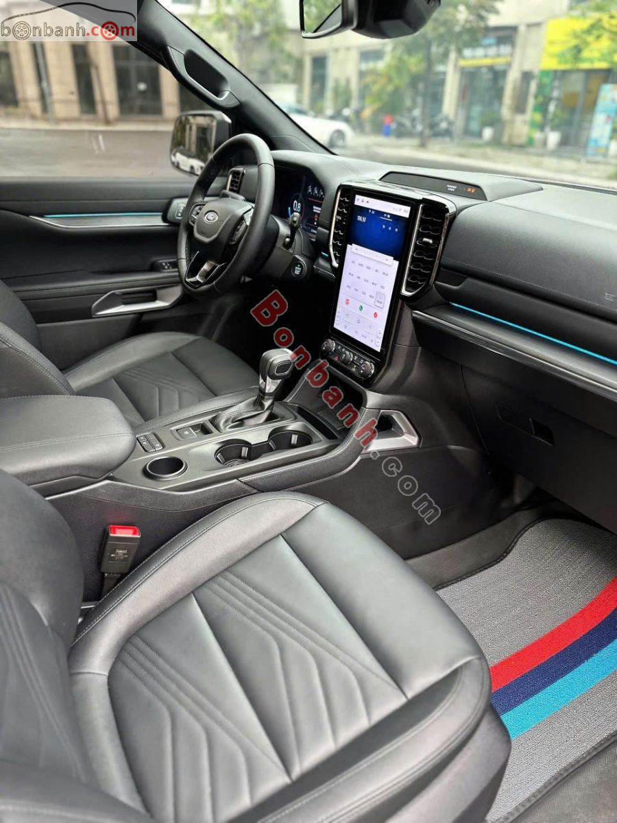 Bán ô tô Ford Everest Titanium 2.0L 4x2 AT - 2025 - xe cũ