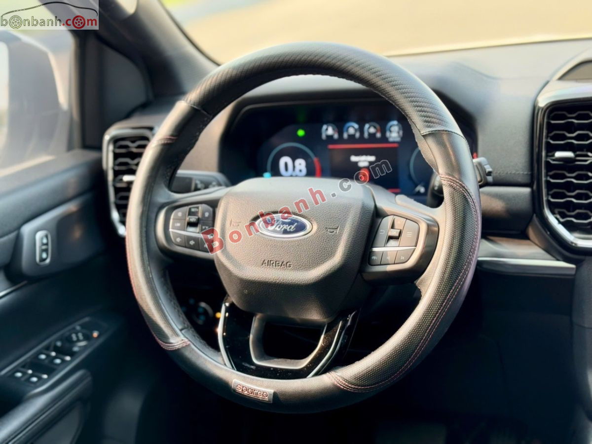 Bán ô tô Ford Everest Titanium Plus 2.0L 4x4 AT - 2024 - xe cũ