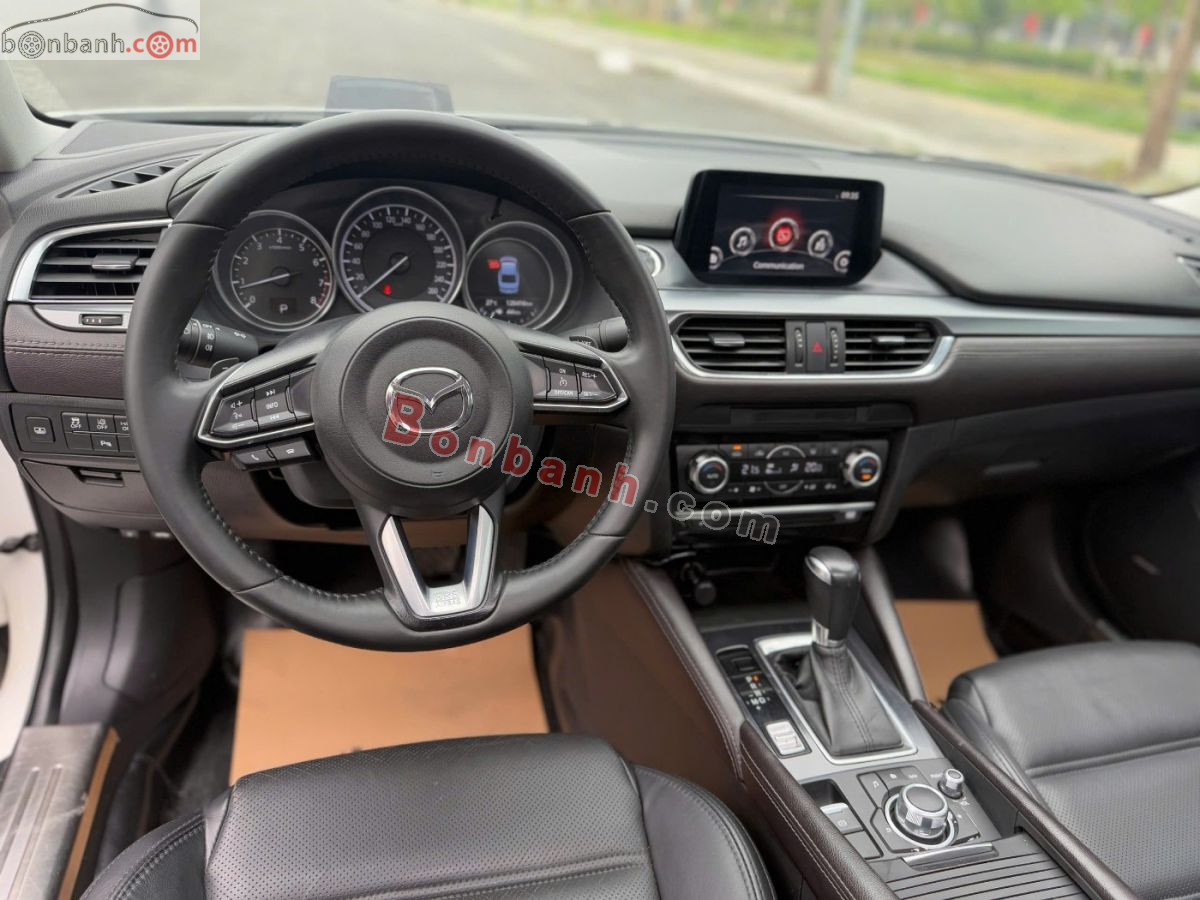 Bán ô tô Mazda 6 Premium 2.0 AT - 2017 - xe cũ