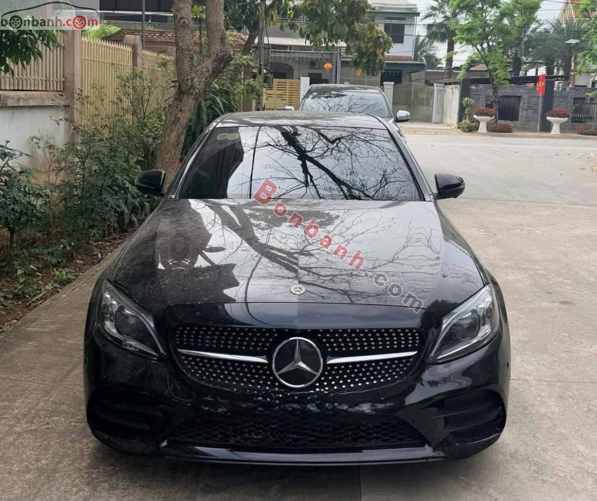 Bán ô tô Mercedes Benz C class C300 AMG - 2020 - xe cũ