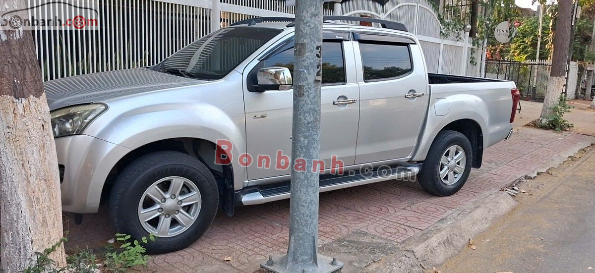 Bán ô tô Isuzu Dmax LS 2.5 4x2 AT - 2015 - xe cũ