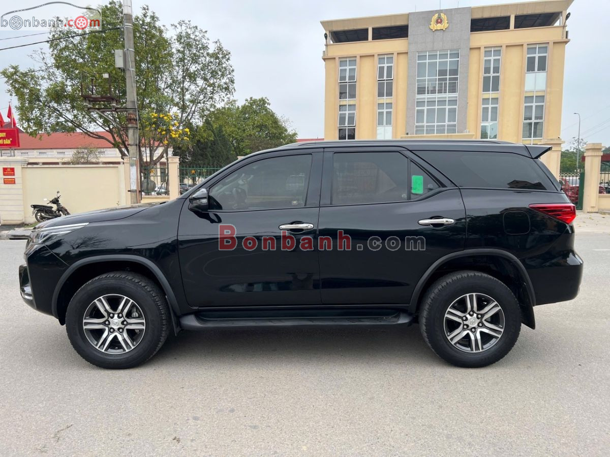 Bán ô tô Toyota Fortuner 2.4L 4x2 AT - 2022 - xe cũ
