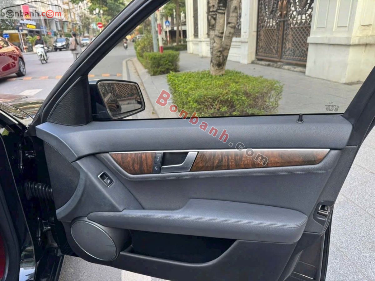Bán ô tô Mercedes Benz C class C250 - 2012 - xe cũ
