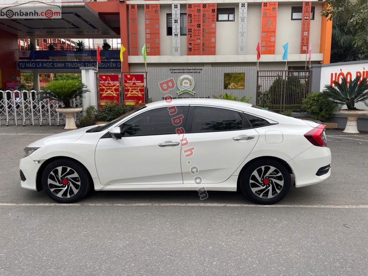 Bán ô tô Honda Civic 1.8 E - 2018 - xe cũ