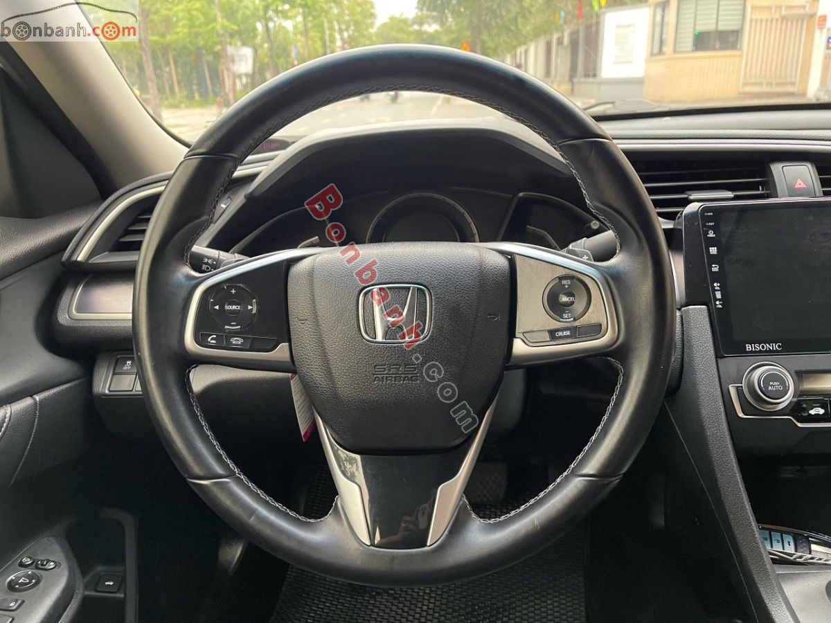 Bán ô tô Honda Civic 1.8 E - 2018 - xe cũ