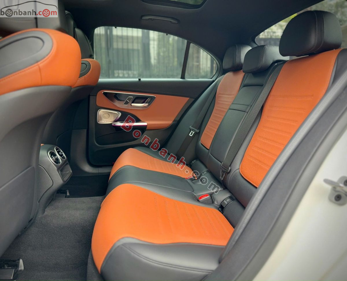 Bán ô tô Mercedes Benz C class C300 AMG - 2022 - xe cũ