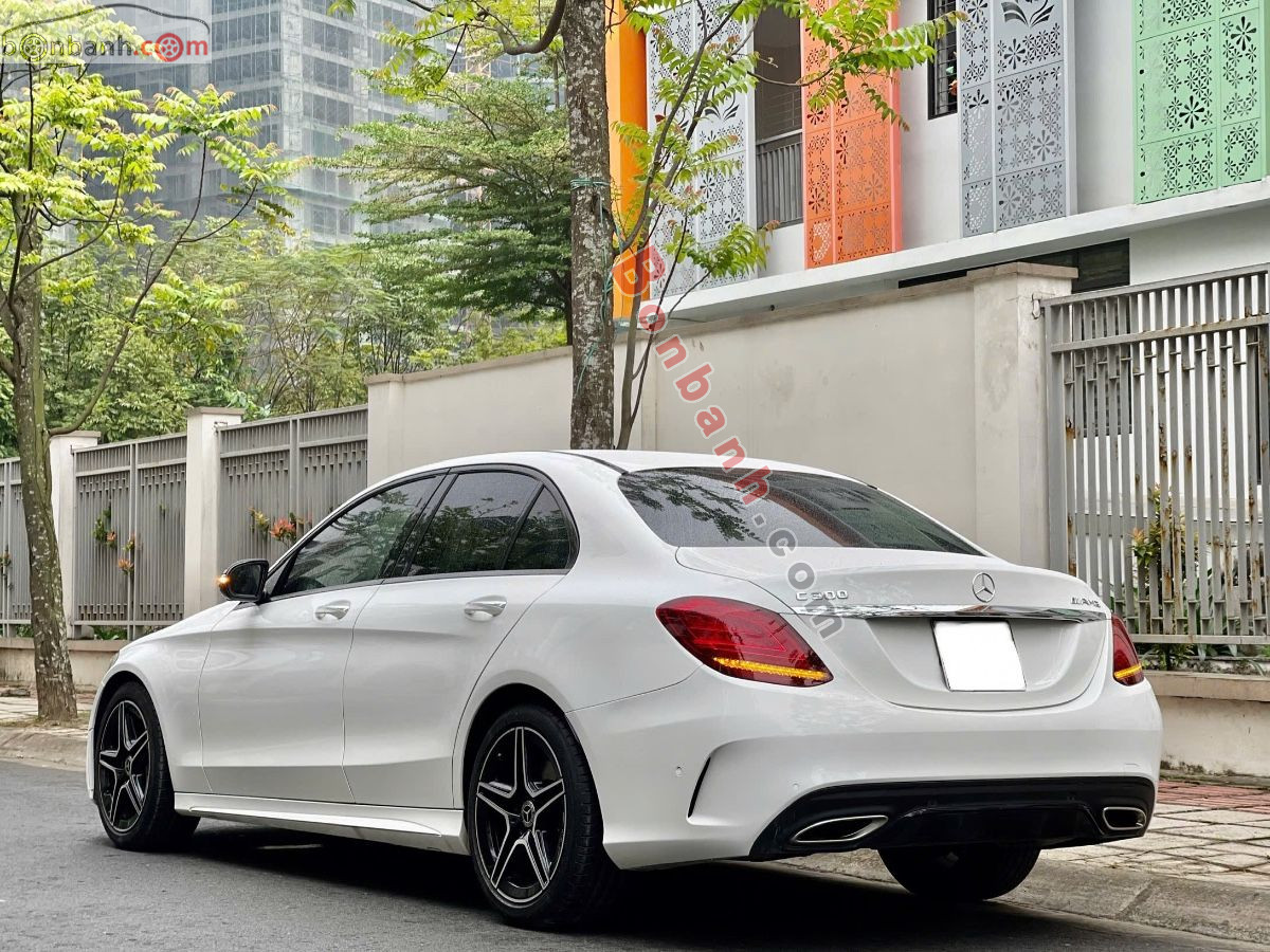 Bán ô tô Mercedes Benz C class C300 AMG - 2019 - xe cũ