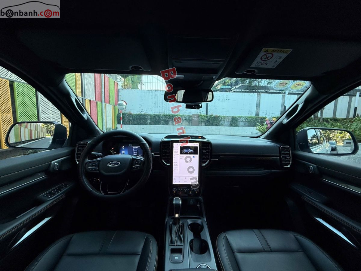 Bán ô tô Ford Ranger Wildtrak 2.0L 4x4 AT - 2025 - xe cũ