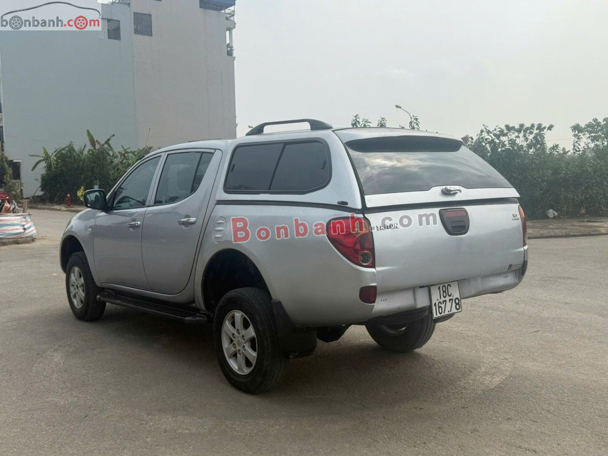 Bán ô tô Mitsubishi Triton GLX 4x2 MT - 2011 - xe cũ