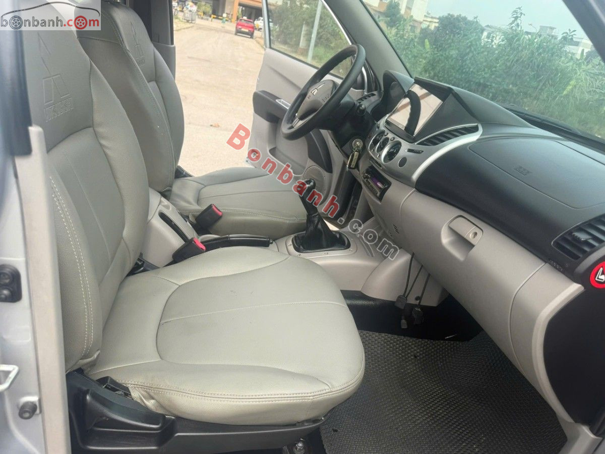 Bán ô tô Mitsubishi Triton GLX 4x2 MT - 2011 - xe cũ