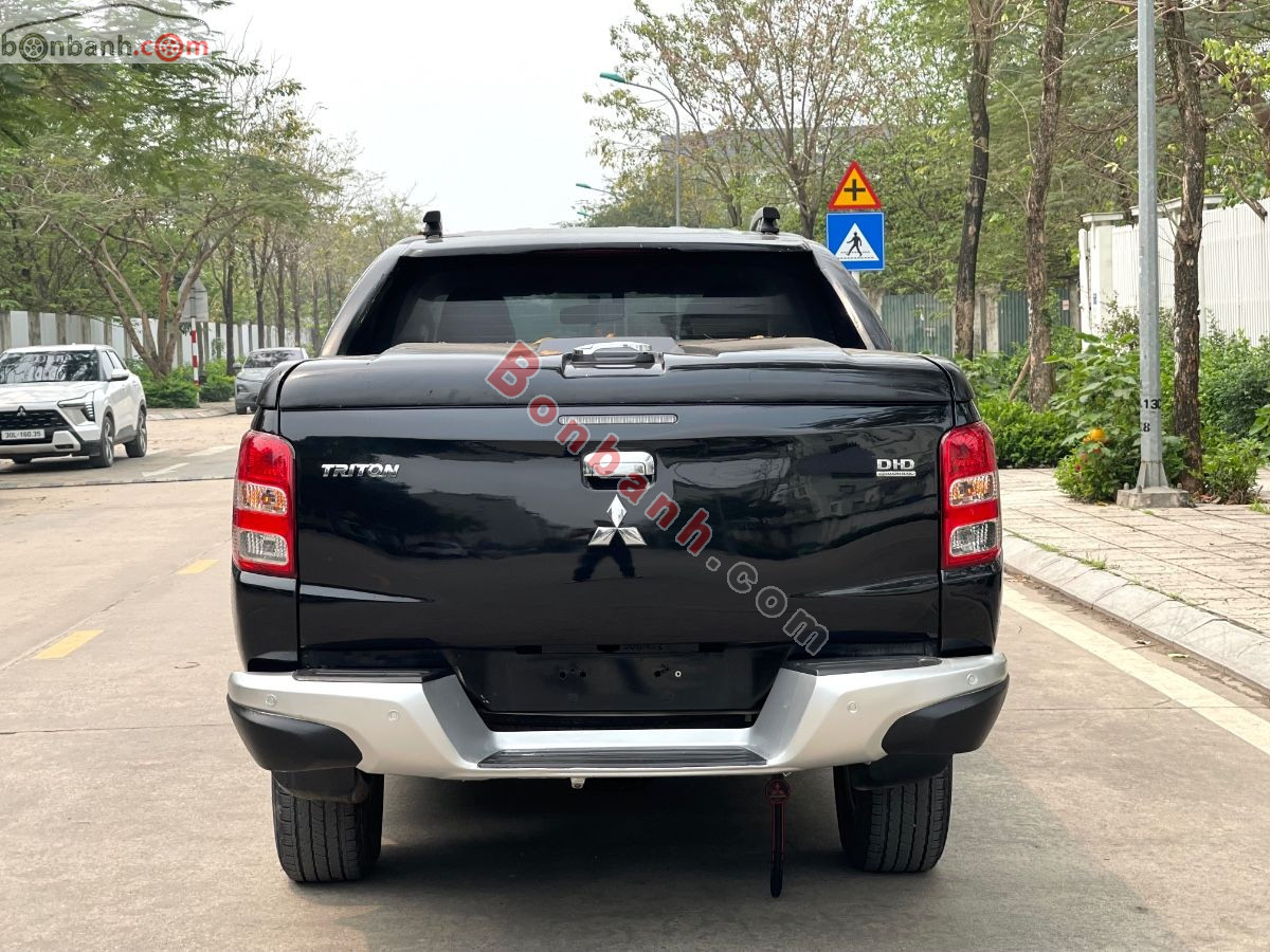 Bán ô tô Mitsubishi Triton 4x2 AT - 2017 - xe cũ