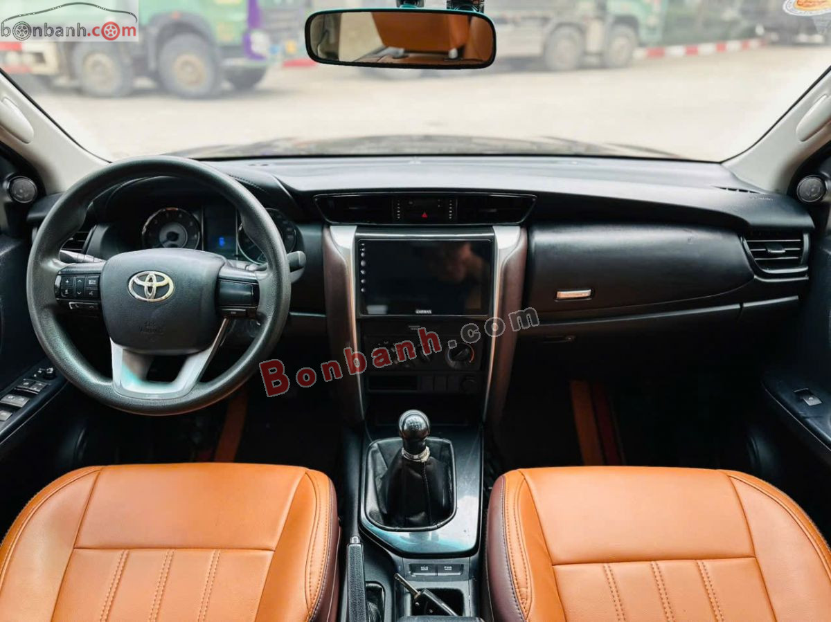 Bán ô tô Toyota Fortuner 2.4G 4x2 MT - 2017 - xe cũ