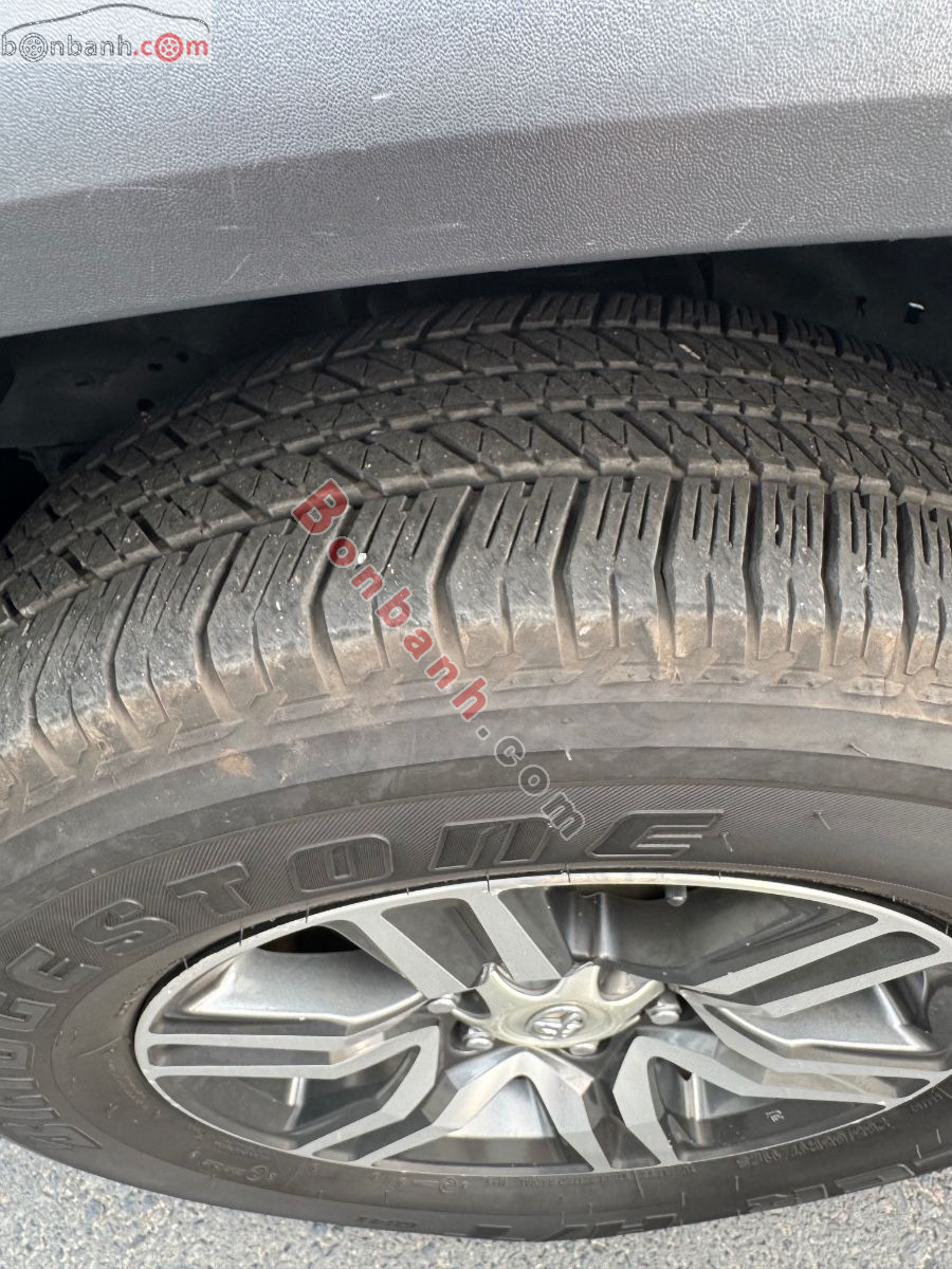 Bán ô tô Toyota Fortuner 2.4G 4x2 MT - 2019 - xe cũ